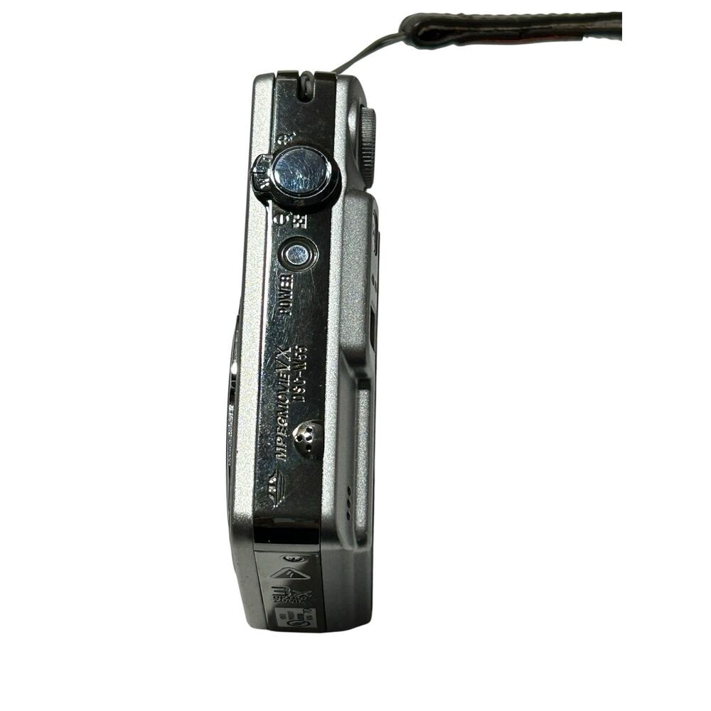 Sony Cyber-Shot DSC-W55 7.2 Mega Pixels 3x Zoom Digital Camera No Battery - Picture 8 of 11